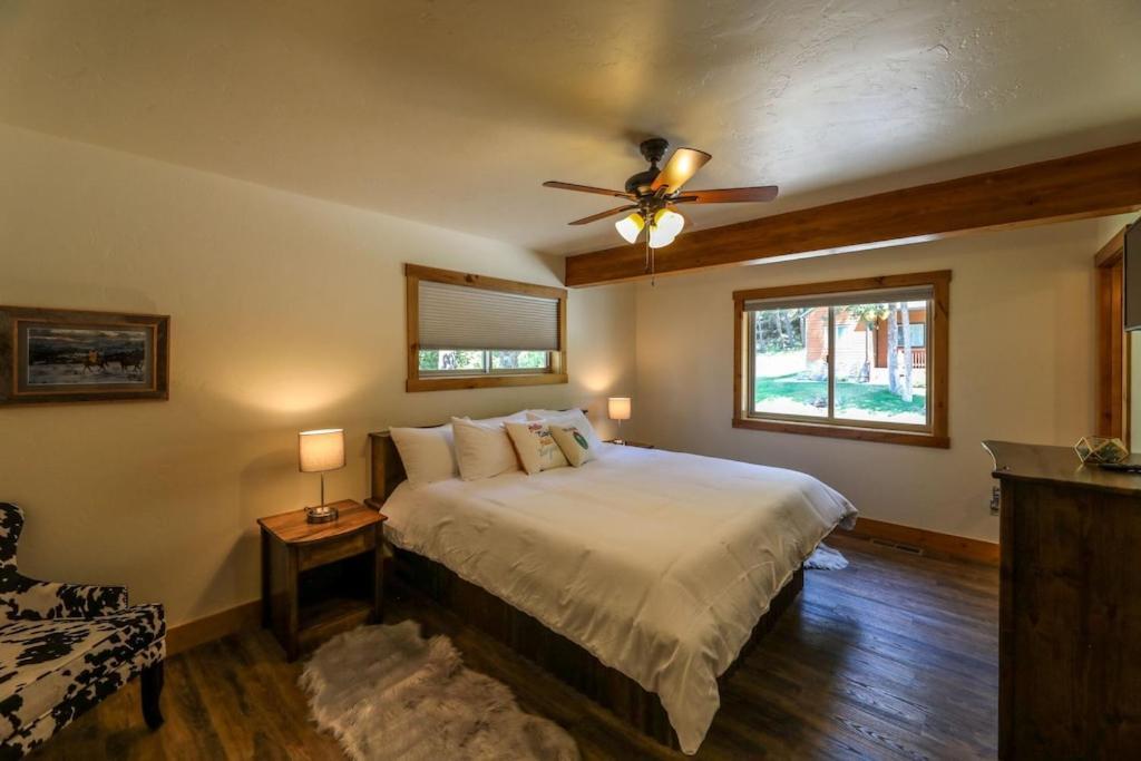 Townhome Next To Clubhouse In Exclusive Eagle Bend - The Glacier Bigfork Exterior photo